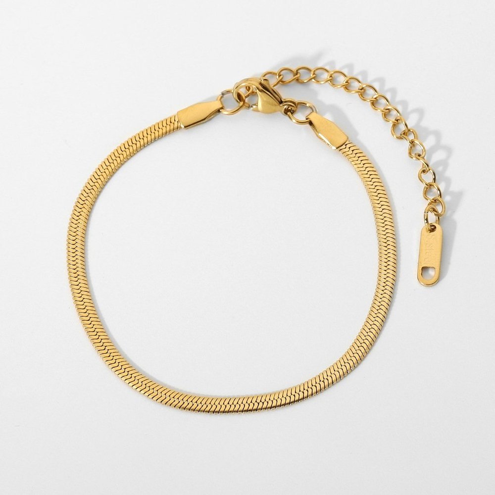 Ava Snake Bracelet